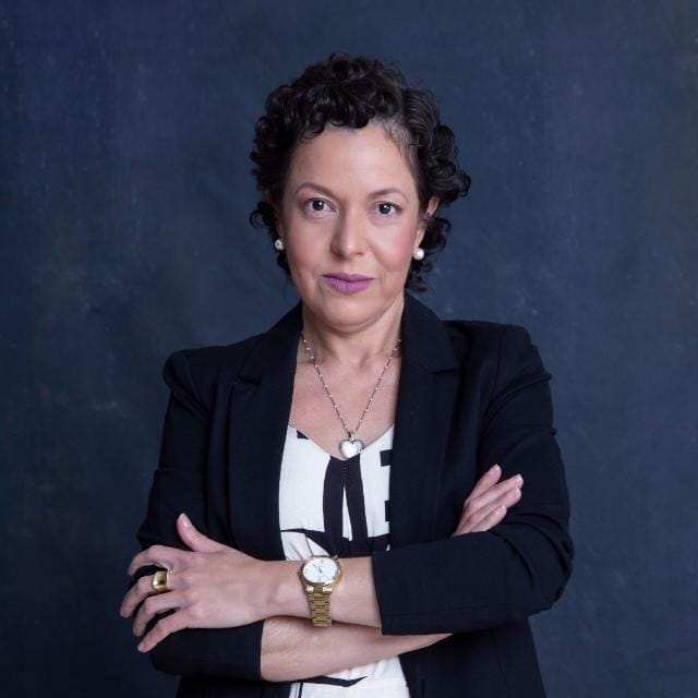Paola Pires - Sua Coxinha